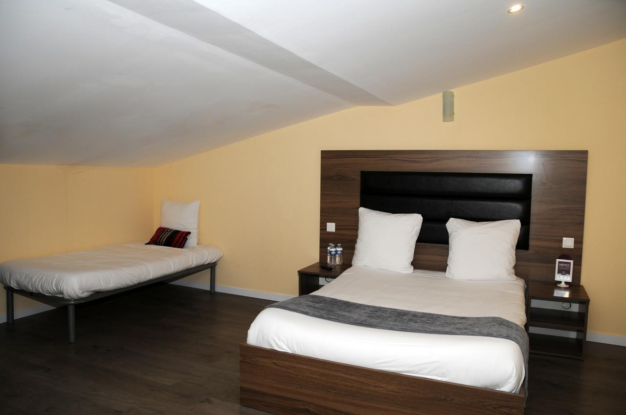 Hotel Morez Buitenkant foto