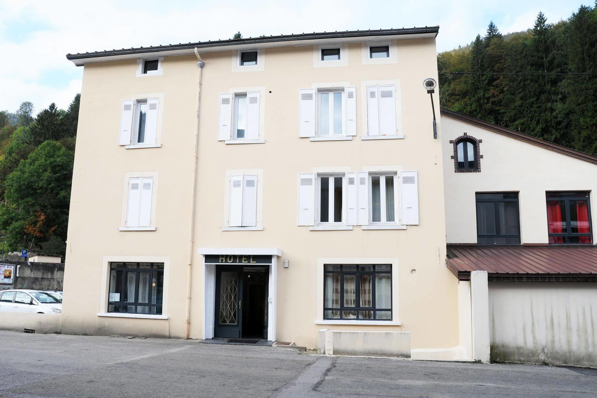 Hotel Morez Buitenkant foto